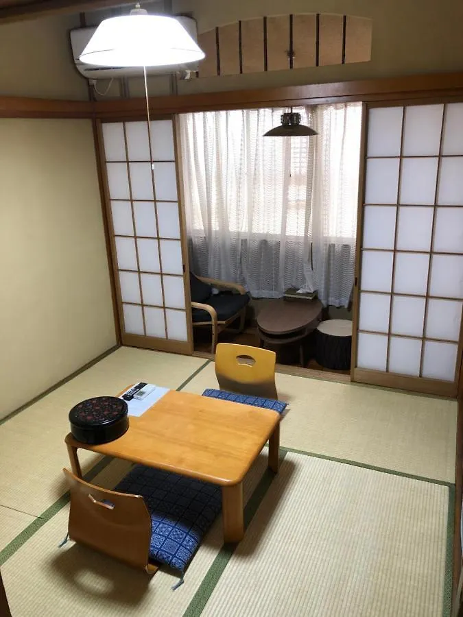Manten-No-Hoshi Hakone 2*,  Japón